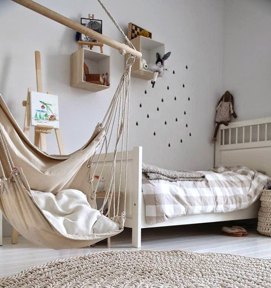 Детская кровать в скандинавском стиле