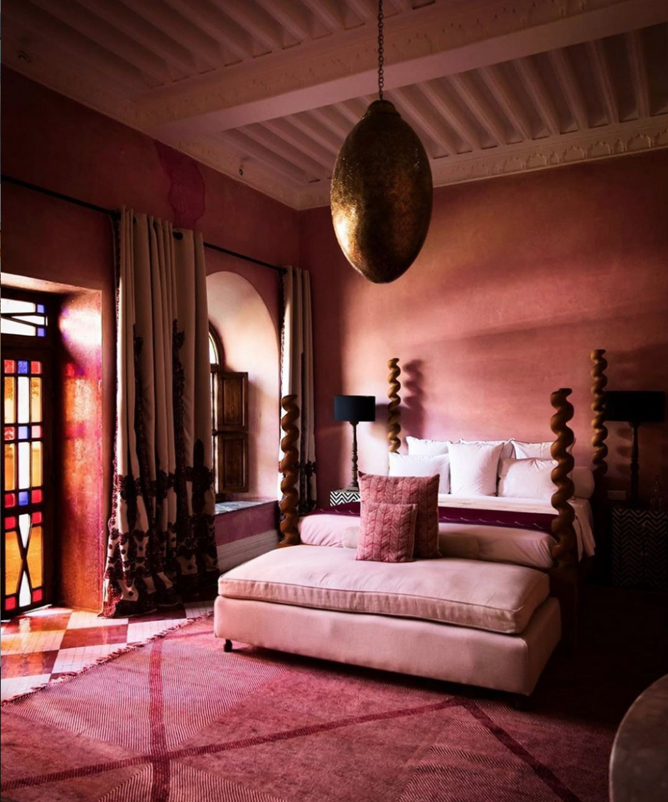 Марокканский стиль в интерьере в розовых тонах