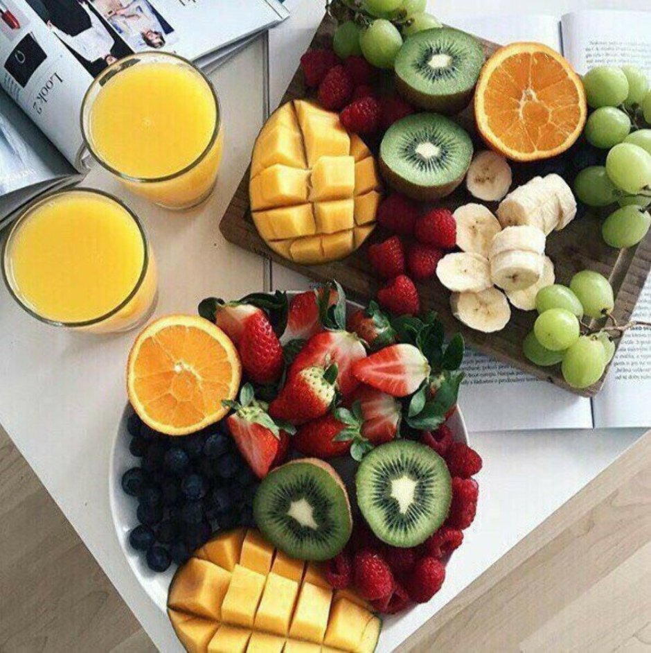 Полезный завтрак фрукты