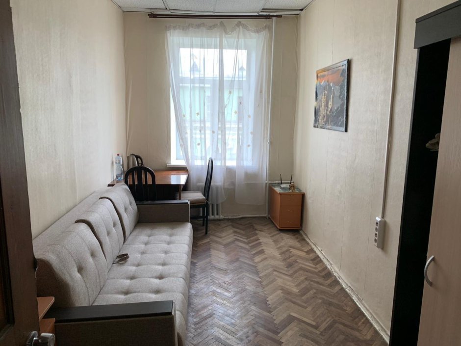 Комната в Ленинградской коммуналке
