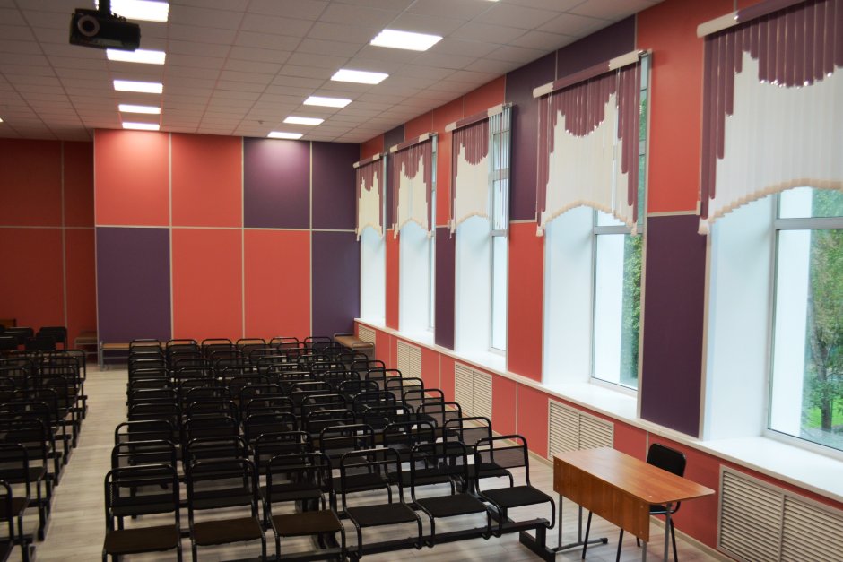 Гоголя 25 актовый зал