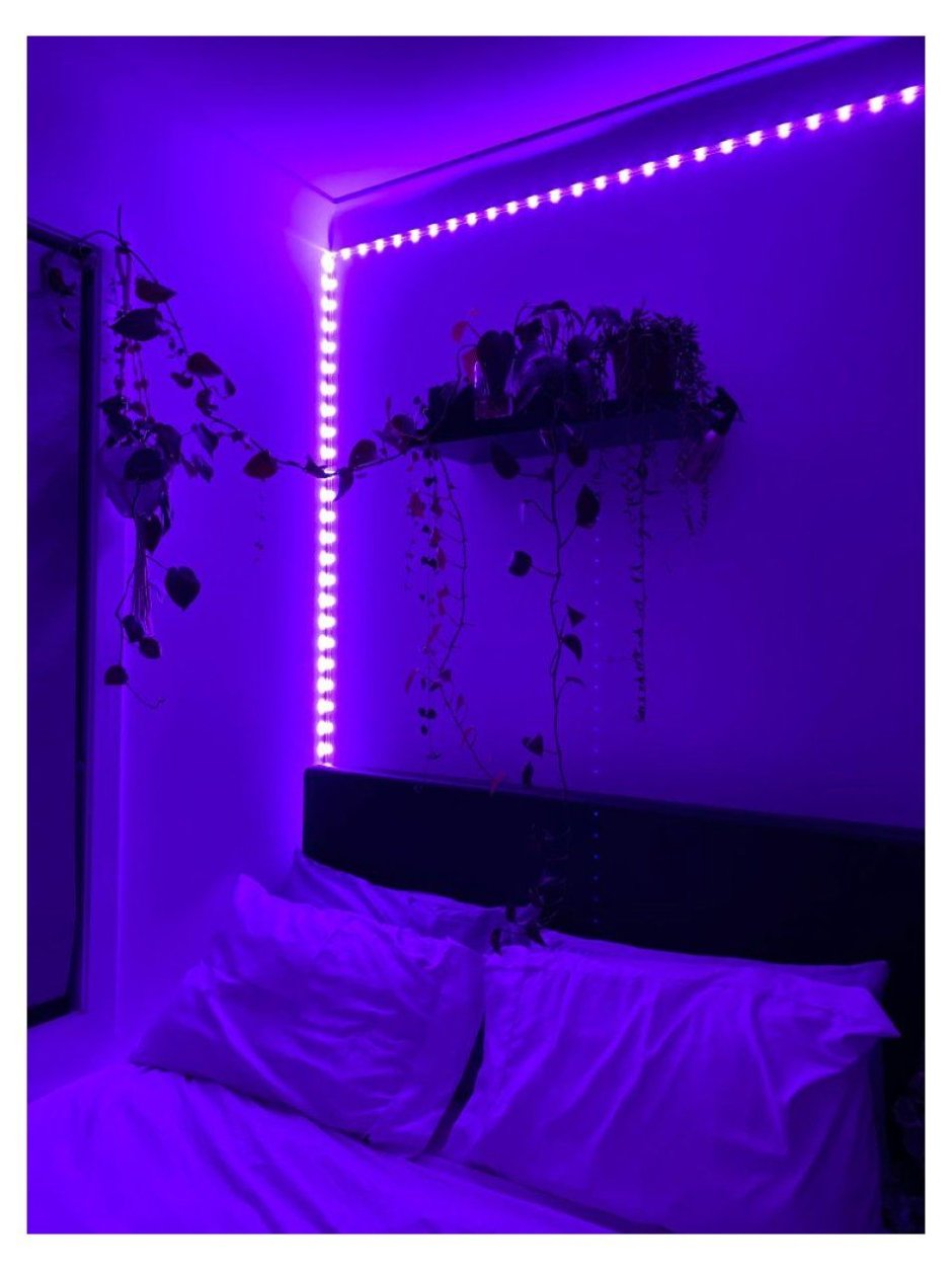 Лампа для спальни фиолетовая