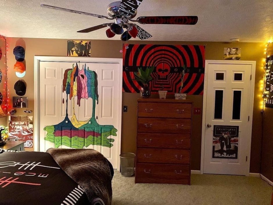 Комната в стиле twenty one Pilots