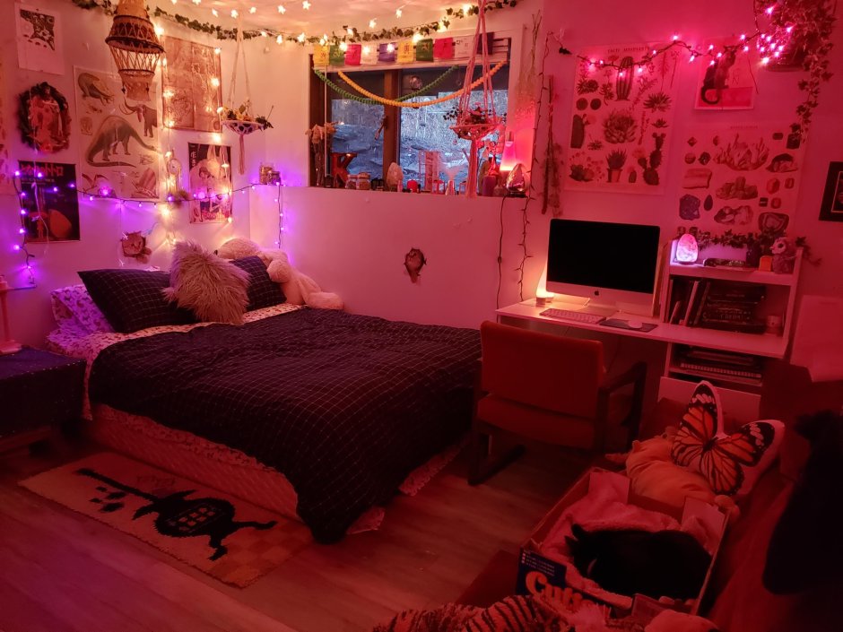 Неоновая комната