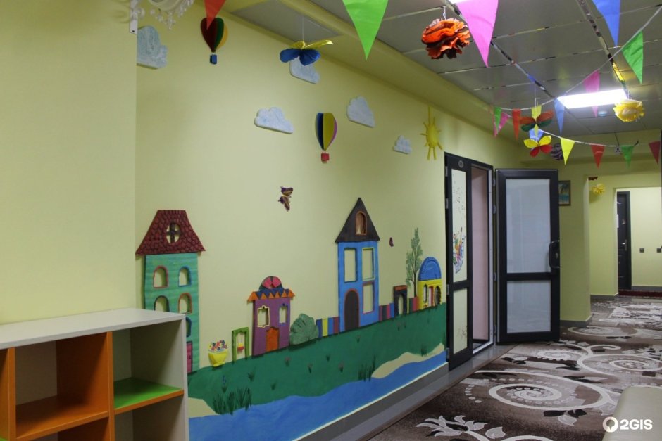 Оформление коридора в детском саду