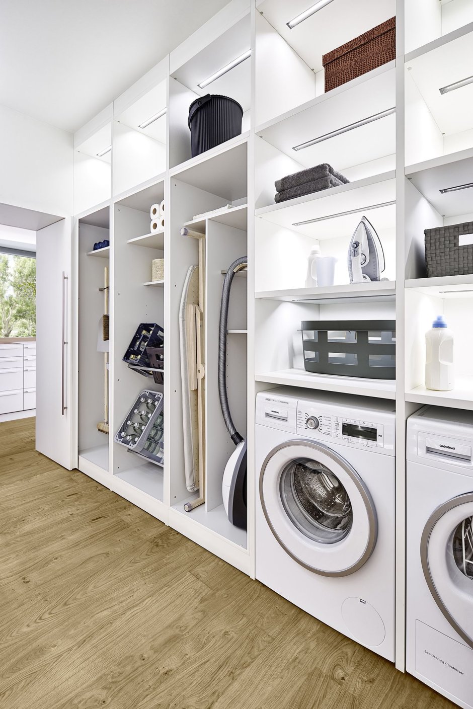 Интерьер кладовки