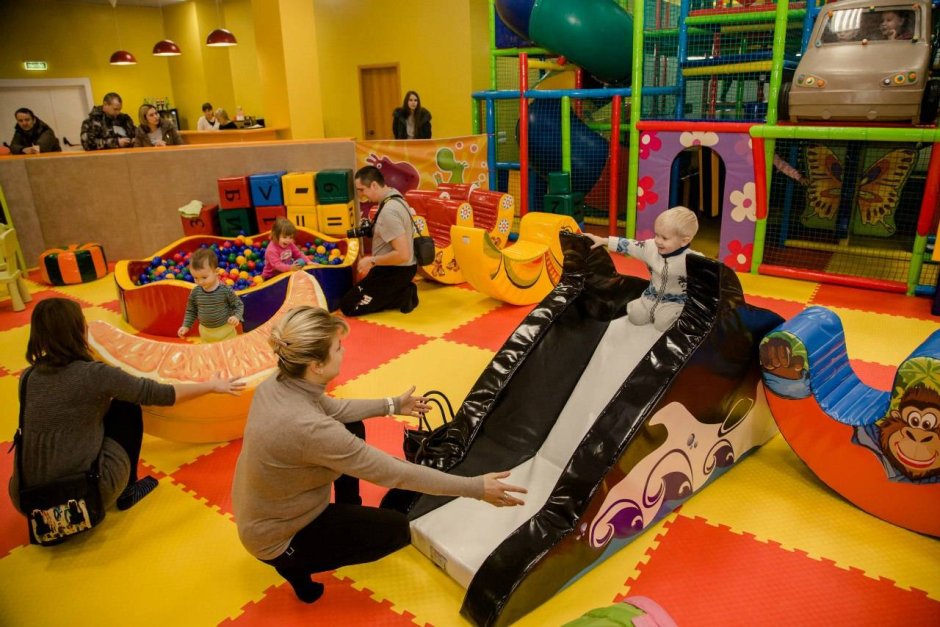 Детская игровая комната в торговом центре