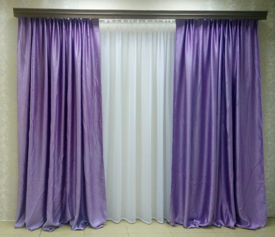 Атласные шторы фиолетовые