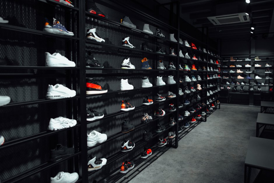 Adidas shop Shoes