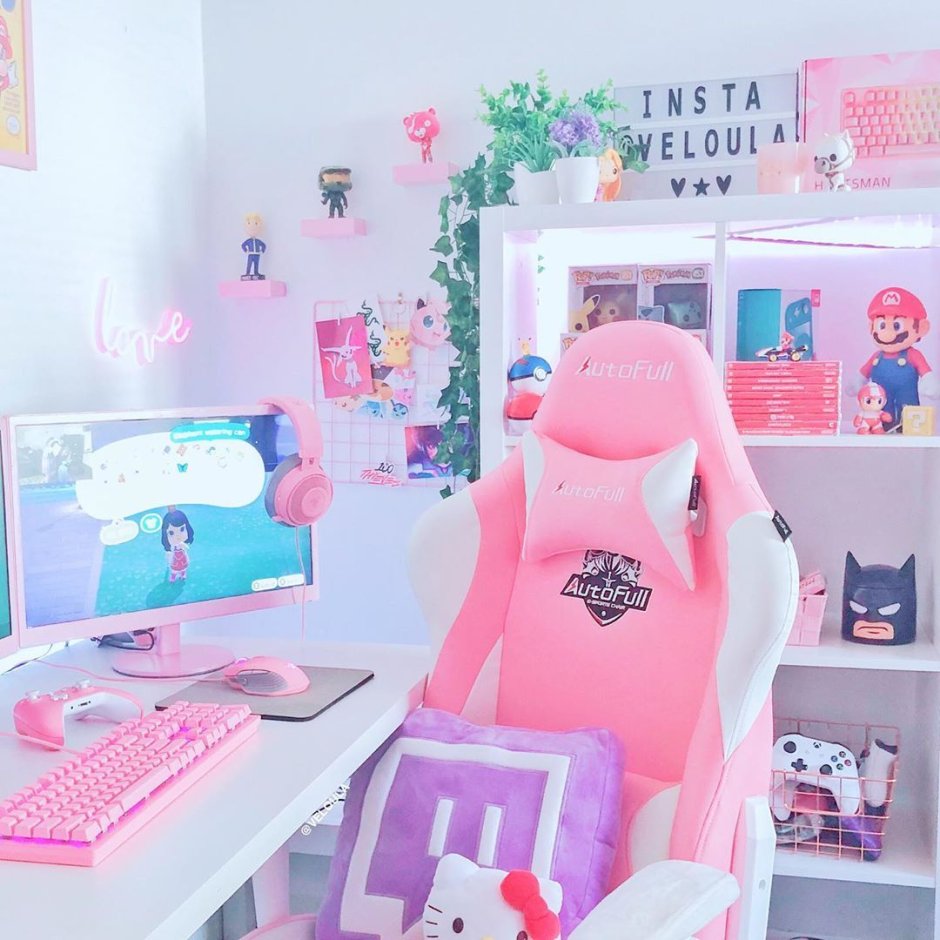 Розовая гейм комната