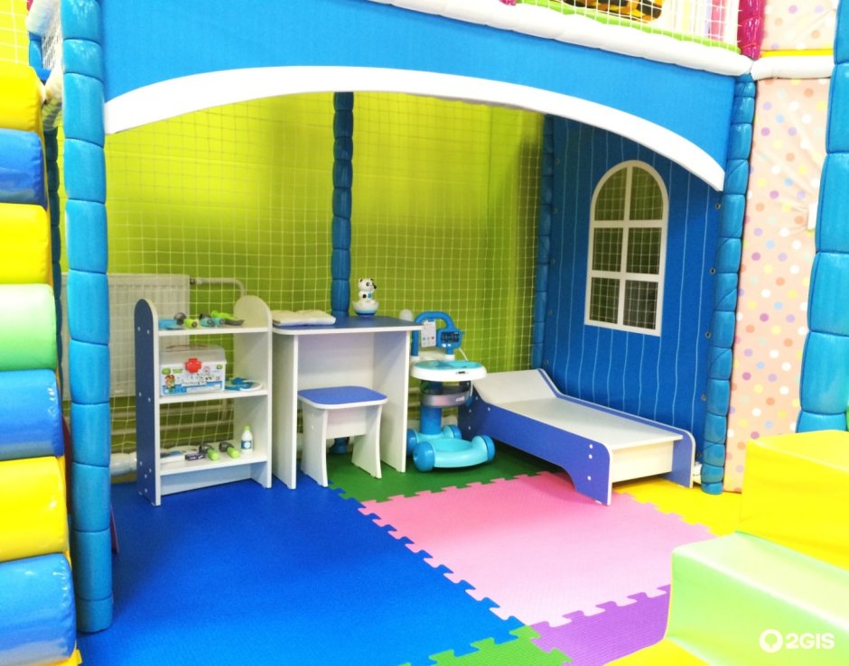 Красивое здание детского сада интерьер