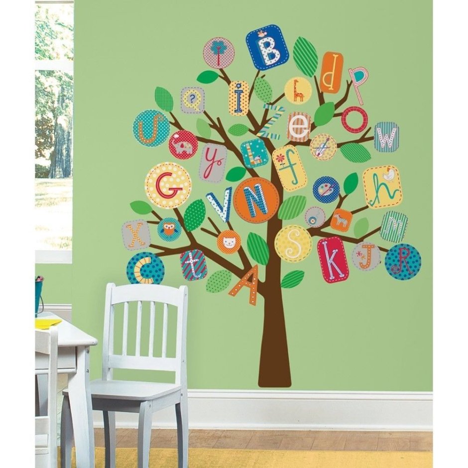 Декор на стену "дерево" в детском саду