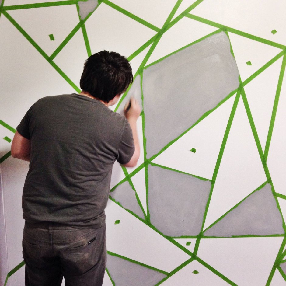 Геометрия на стенах зеленая