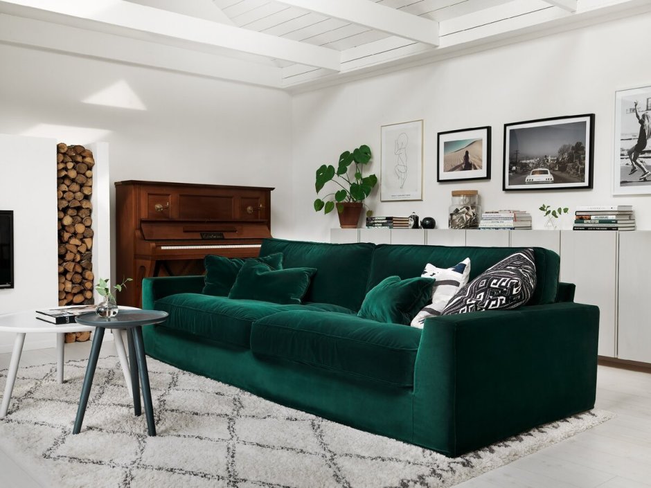 Зеленый диван elle decoration