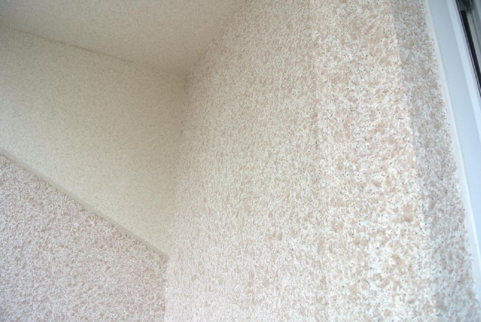 Жидкие обои для стен на балконе