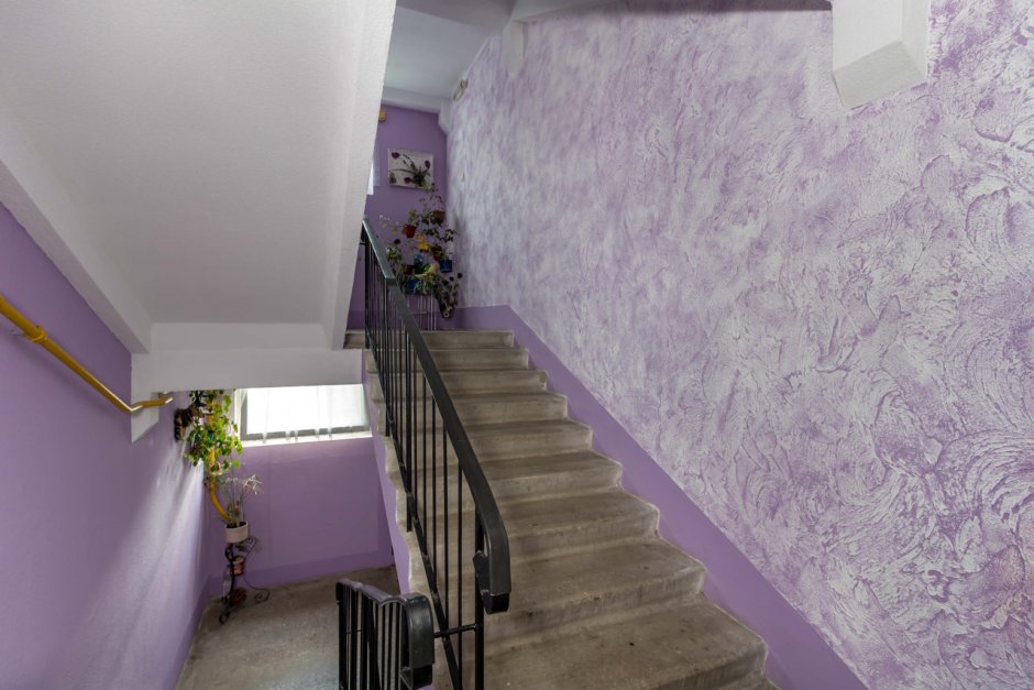 Полуматовая краска для стен
