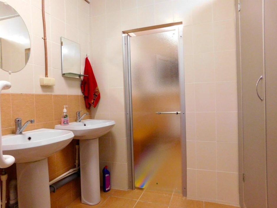 Ванная комната в общежитии (64 фото)