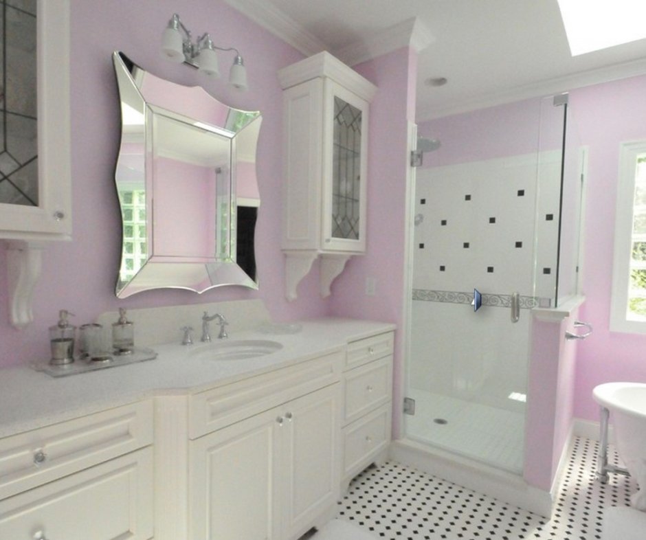 Интерьер ванной в розовых тонах