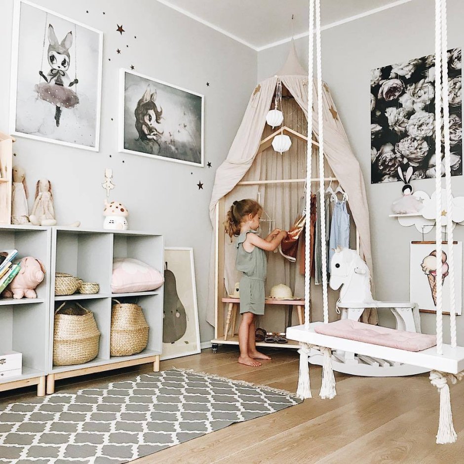 Стул Eames в интерьере детской комнаты