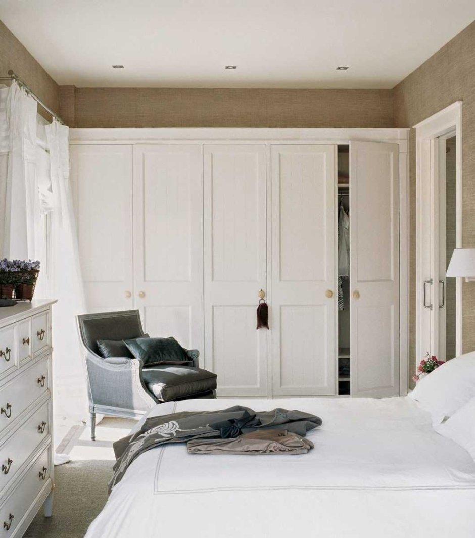 Шкаф в спальню