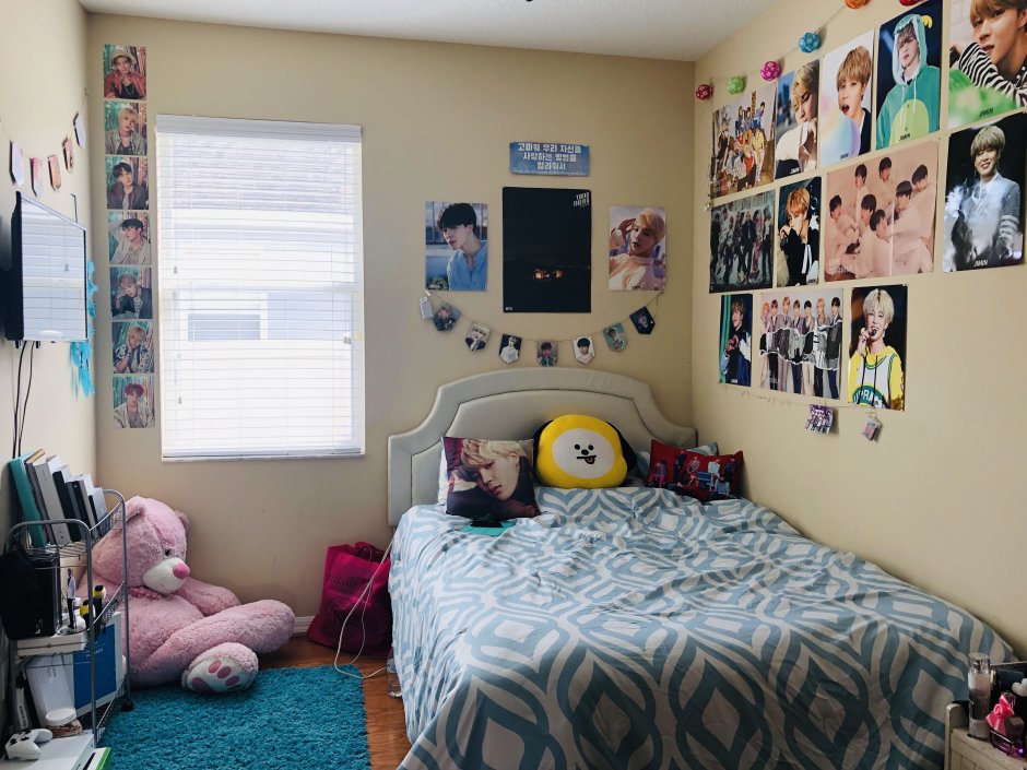 Постеры в комнату подростка девочки