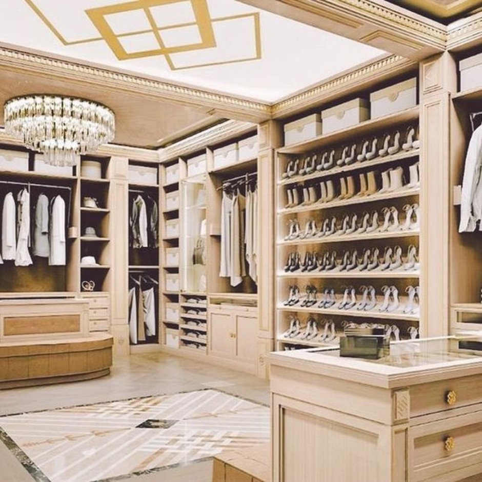 Большая гардеробная