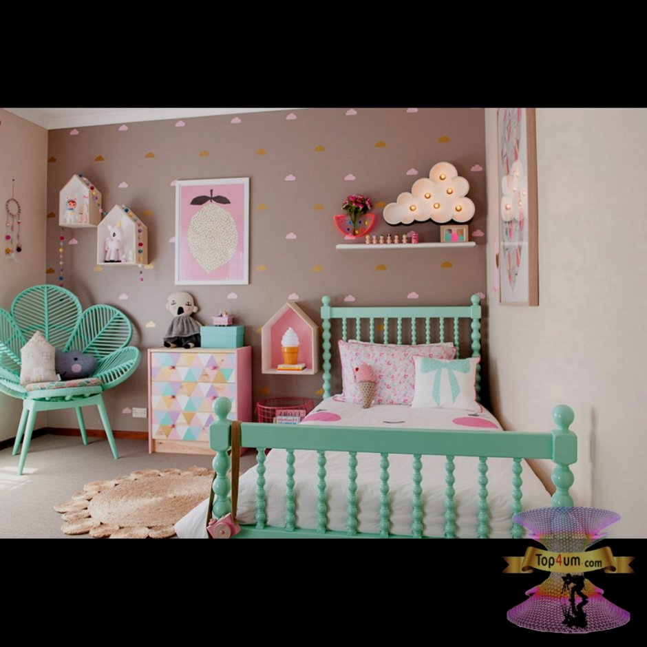Розово голубая пастель спальня детская
