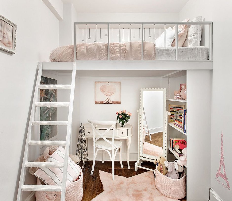 Двухъярусная кровать со шкафом и лестницей