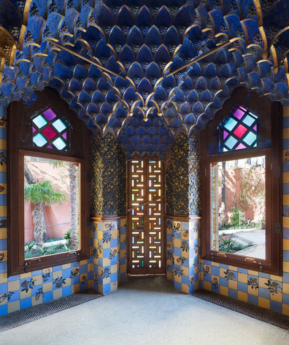 Дом Барселона casa Batllo внутри