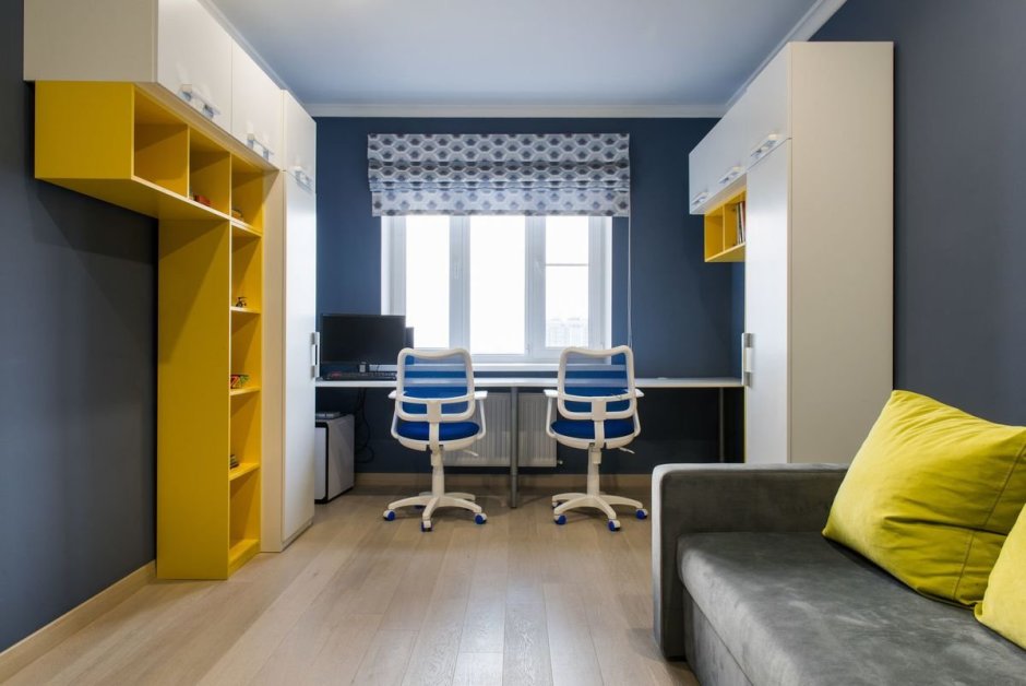 Узкая комната для двоих детей