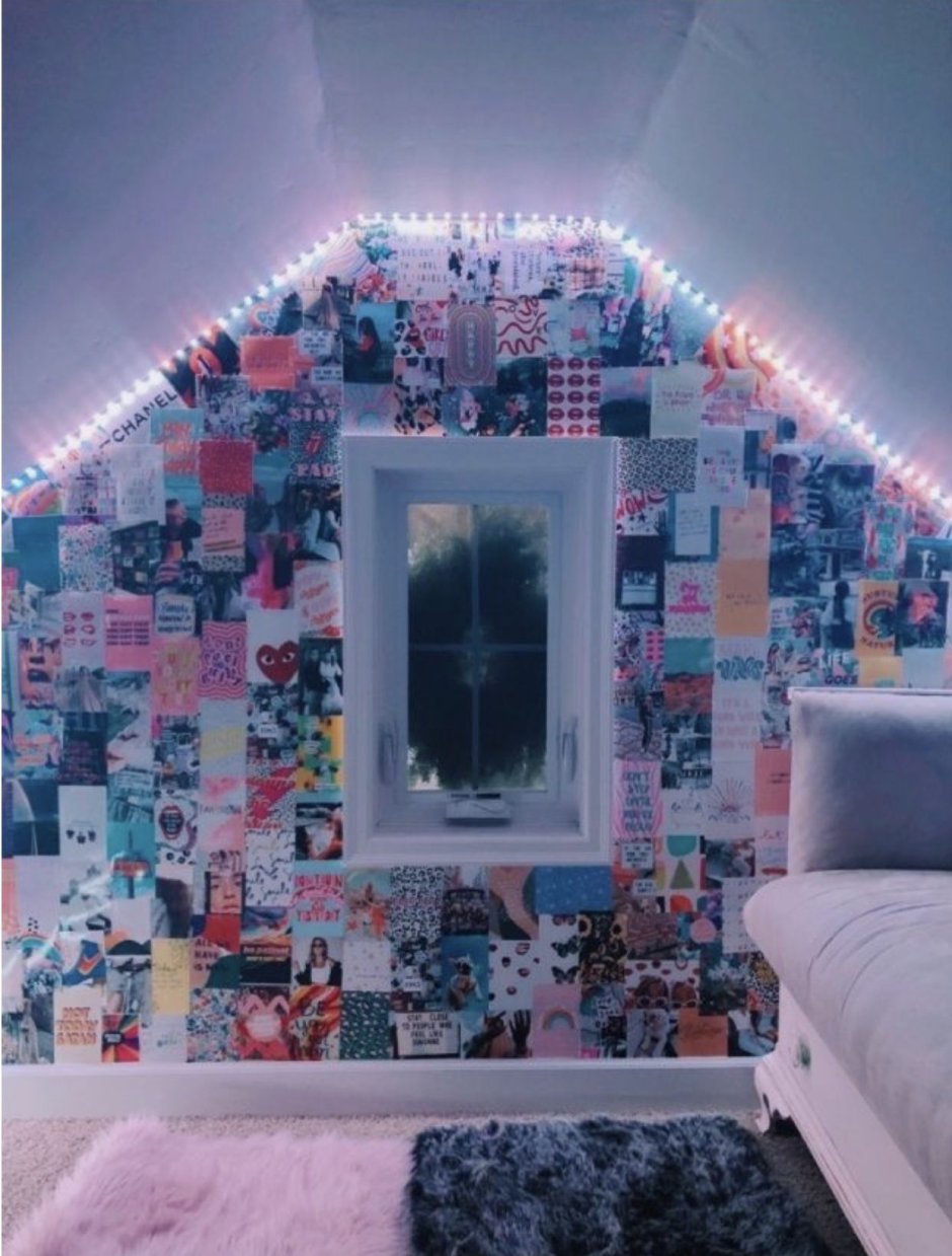 Уютная комната с постерами