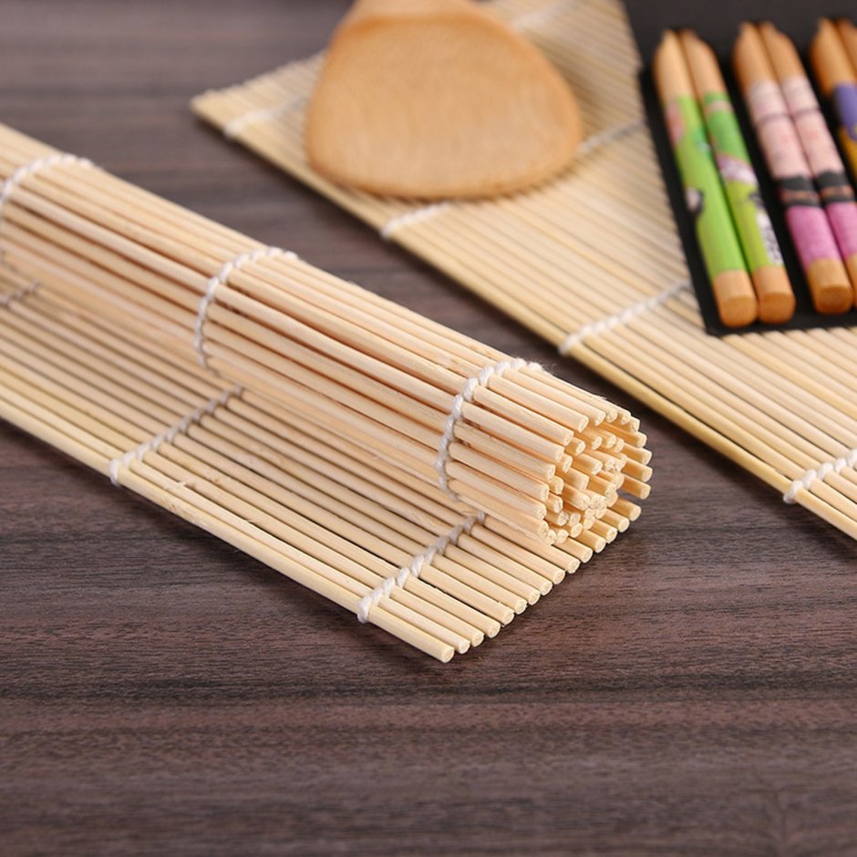 Декор из бамбуковых палок