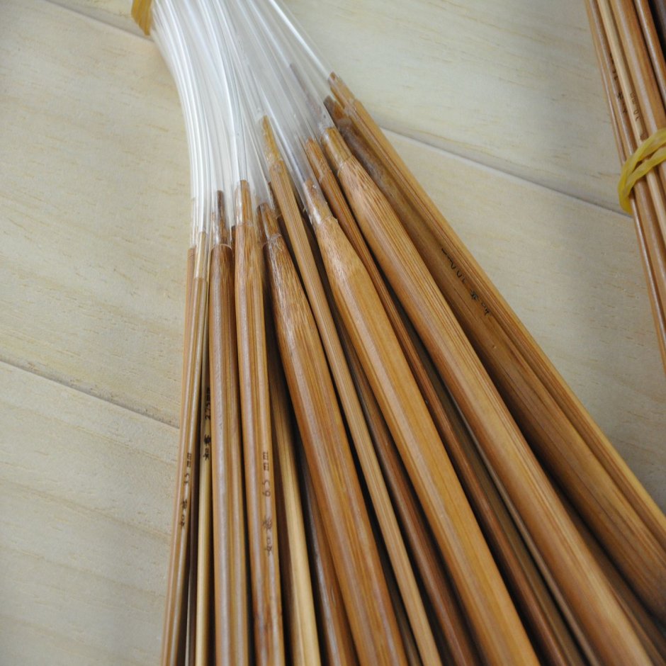Торшер из бамбука