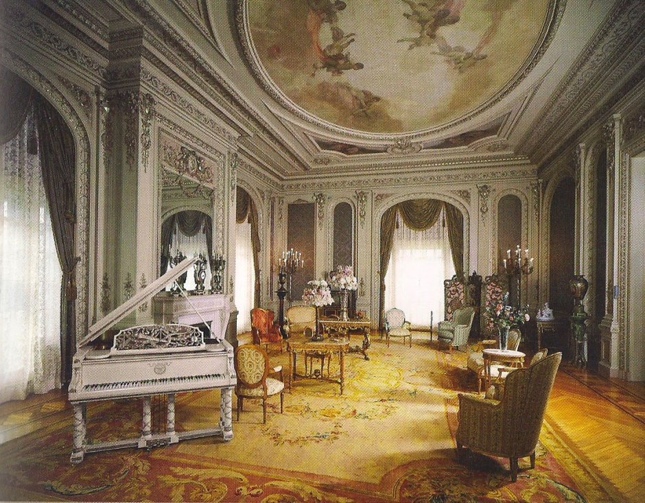 Гостиная в особняке 19 века