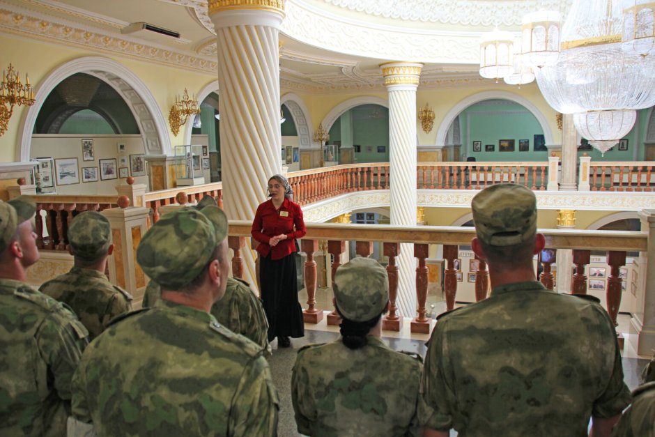 Мечеть имени Ахмата Хаджи Кадырова изнутри