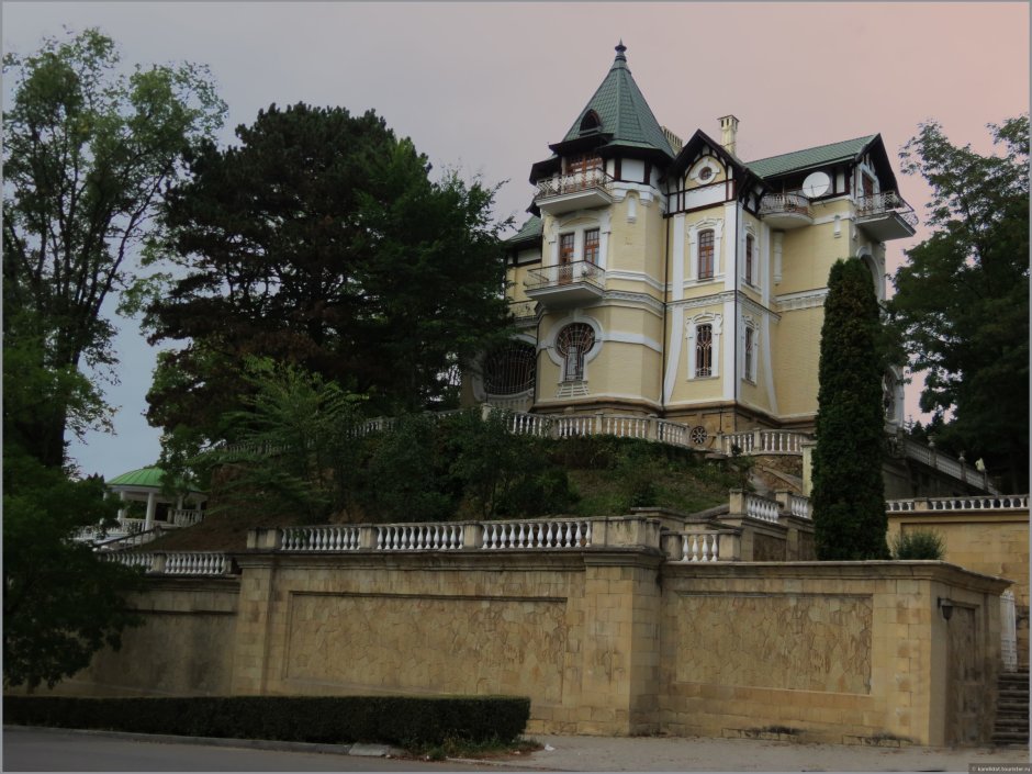 Дом Алишера Усманова в Ташкенте