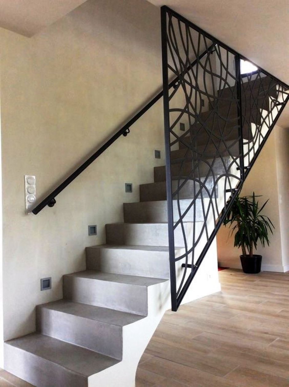 Поручни для лестницы в частном доме (68 фото)