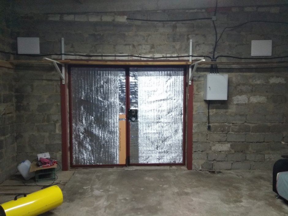 Утепленный гараж надувной