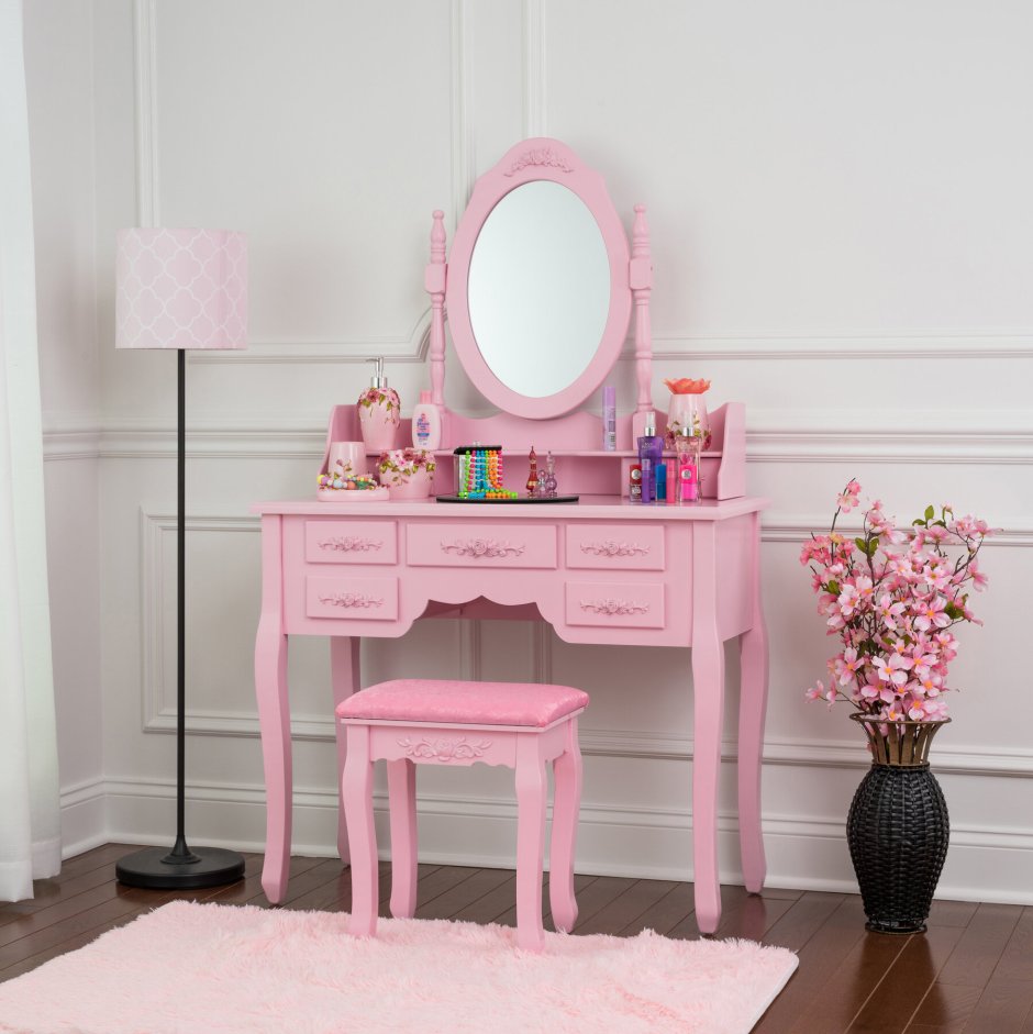 Столик для макияжа розовый