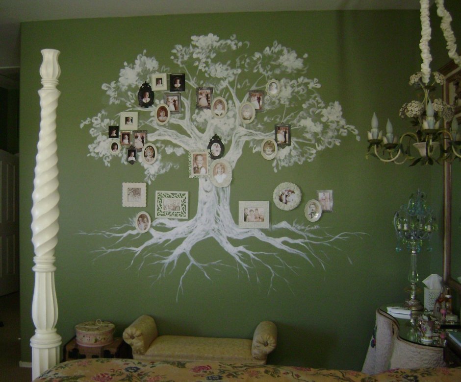 Красивое дерево на стене