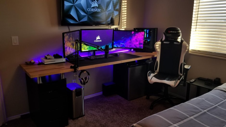 Комната геймера с подсветкой