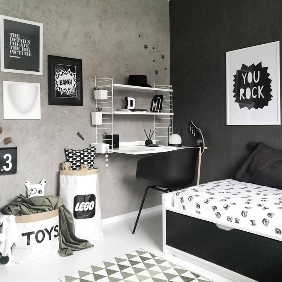 Комната в черно белом стиле для подростка