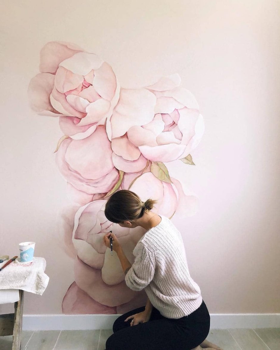Роспись стен цветы