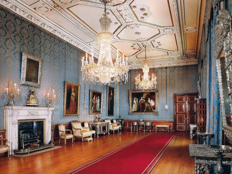 Букингемский дворец голубая гостиная