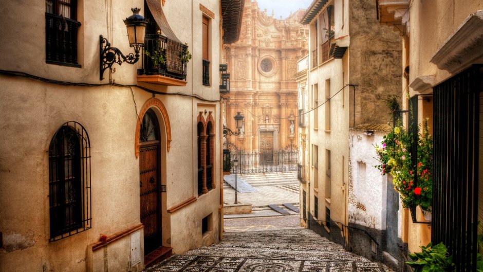 Старинные улочки Гранада Испания