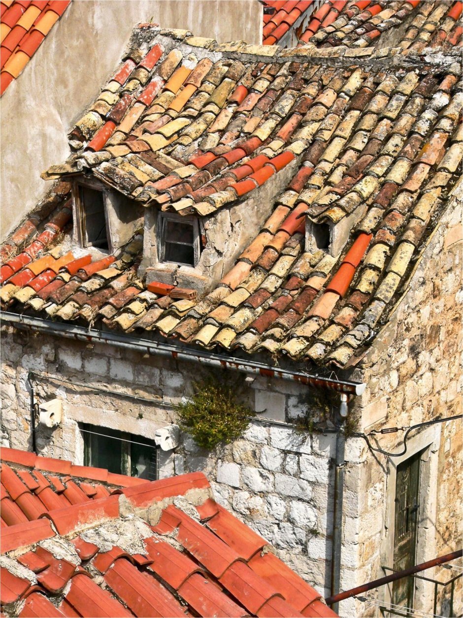 Черепичная крыша в Хорватии
