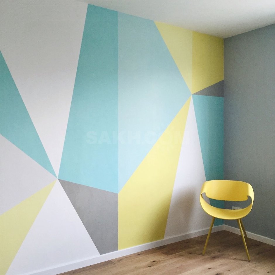 Покраска стен в геометрическом стиле