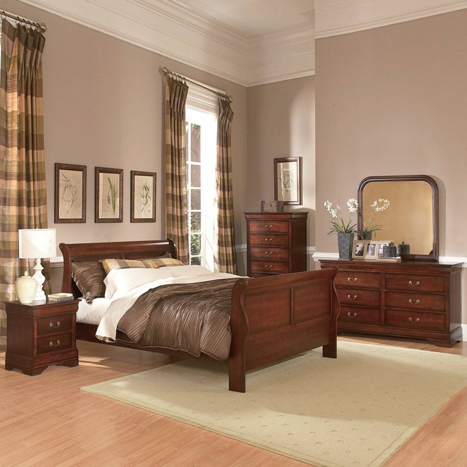 Спальня с мебелью цвета орех