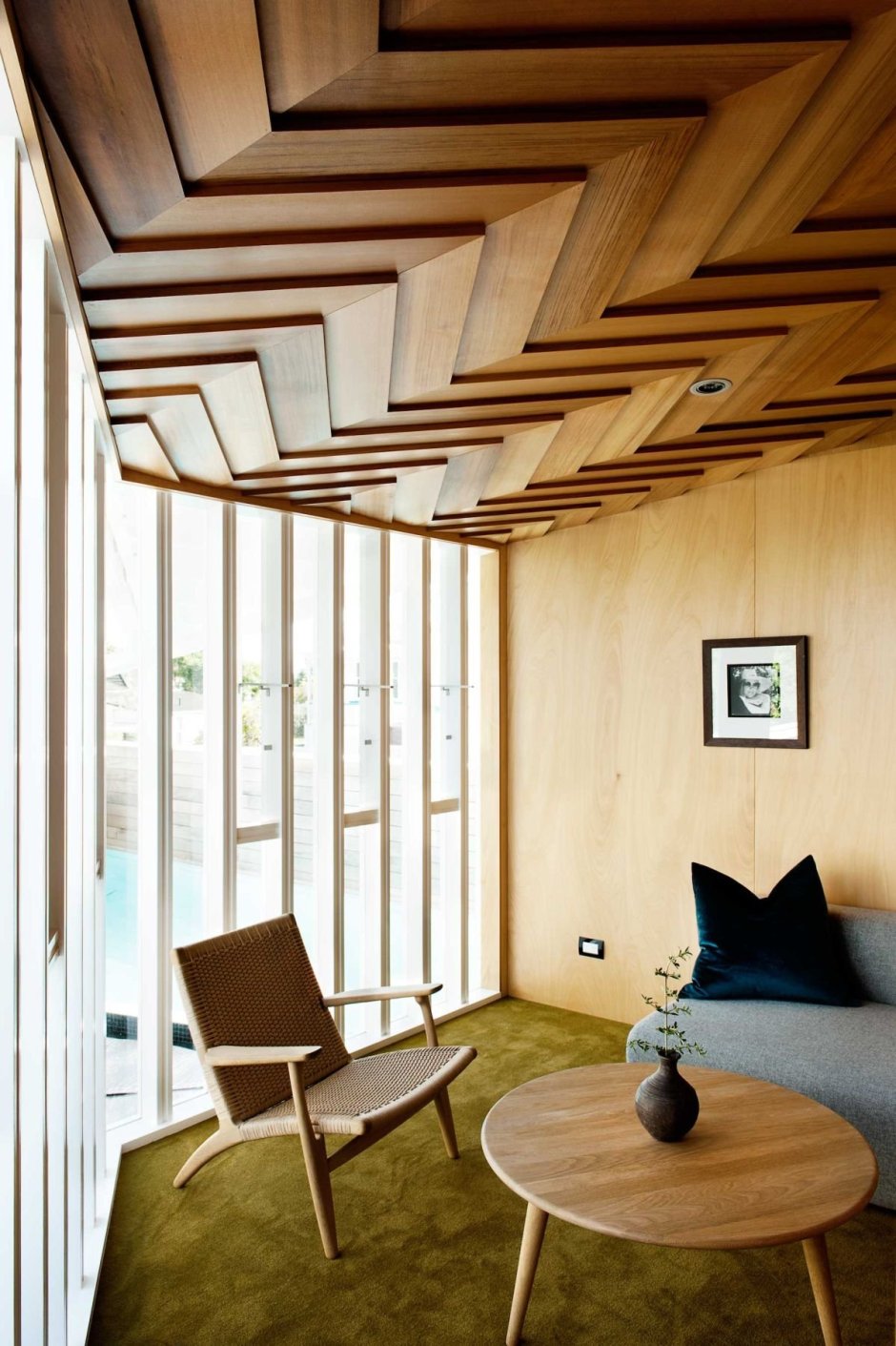 Необычные деревянные потолки