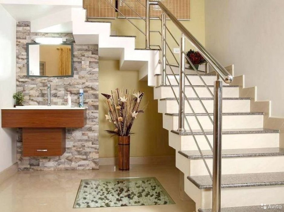 Отделка бетонной лестницы плиткой в частном доме